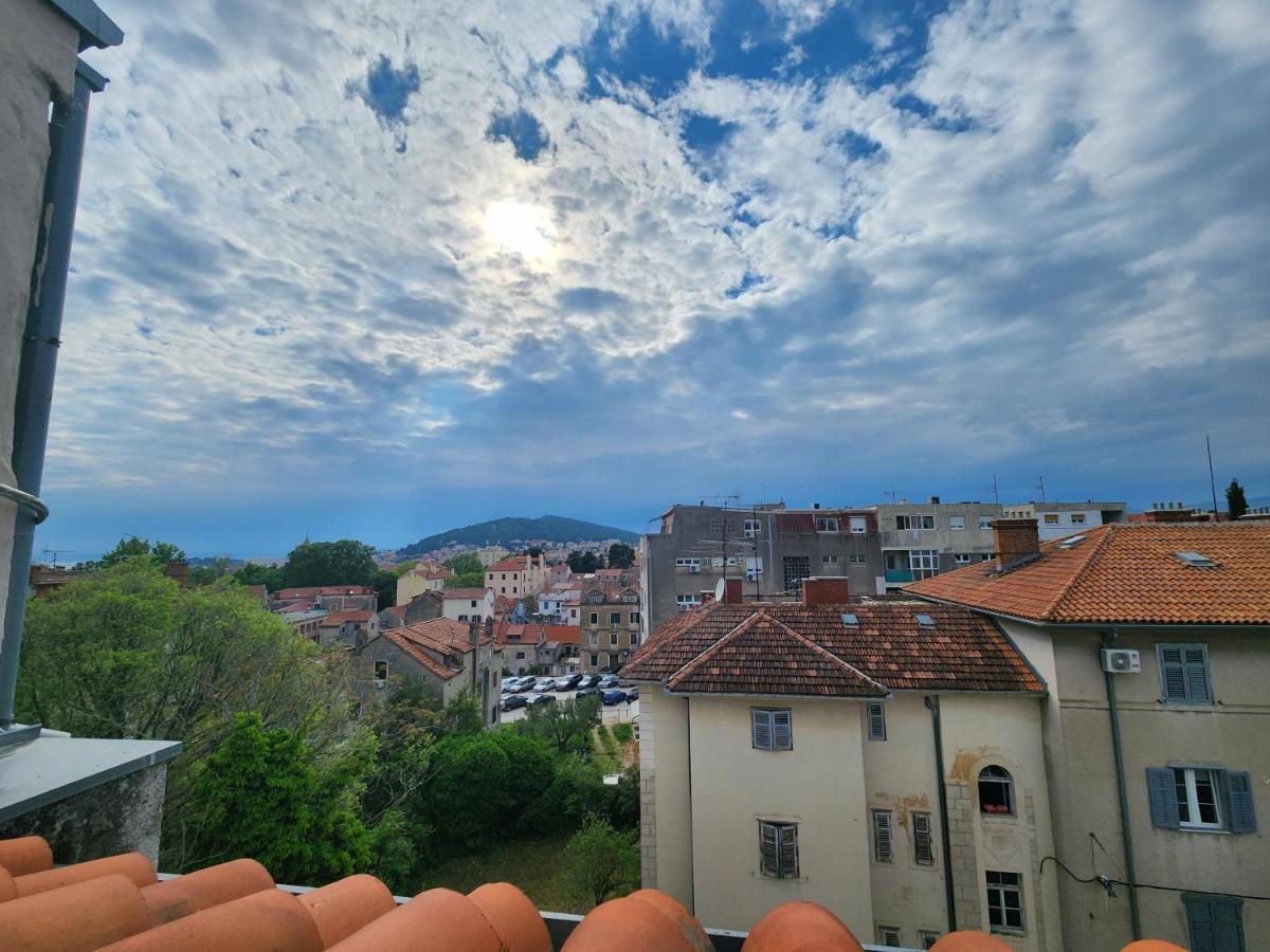 Appartement Apartman Delux Centar à Split Extérieur photo
